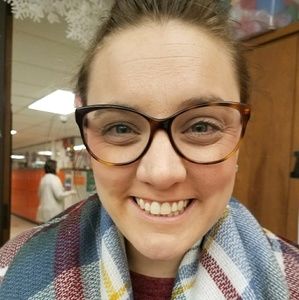 Meet your Posher, Kelley